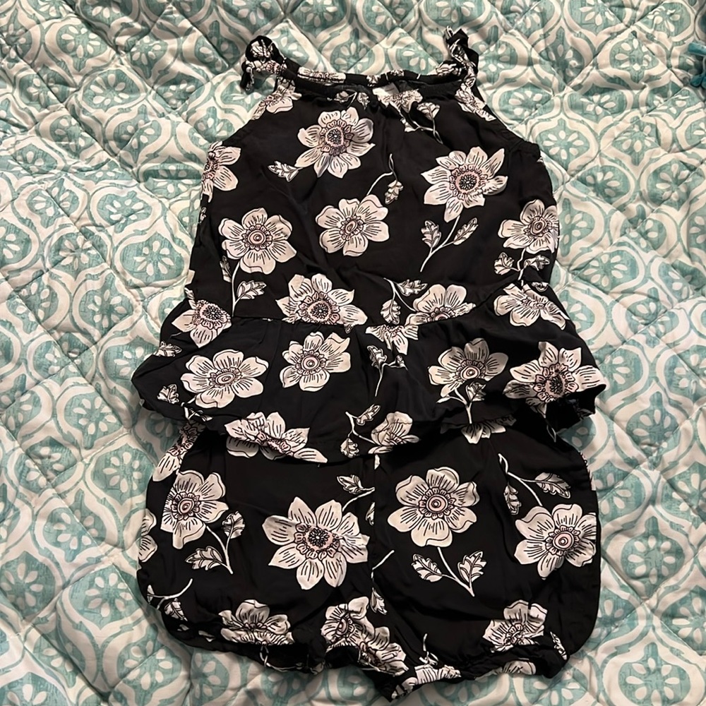 Carters 2 Piece set 🌸